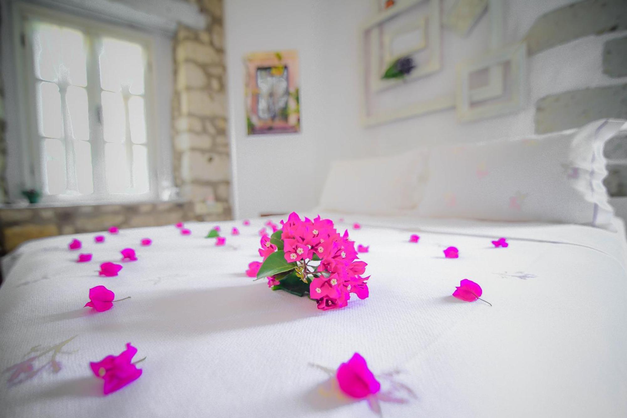 Yukari Sokak Vip Butik Otel Alacati Exterior photo